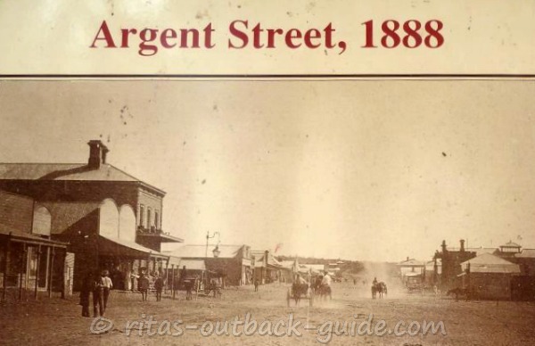 Historic photo of Argent Street, taken from one of the info signs in Broken Hill